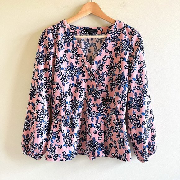 J. Crew Blush‎ Bouquet Drapey Crepe Wrap Blouse Top Womens Size 4 Side Zipper - Picture 1 of 5